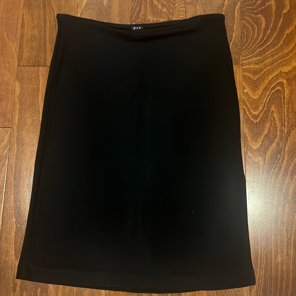 Vintage GAP Matte Jersey Skirt - Picture 1 of 5